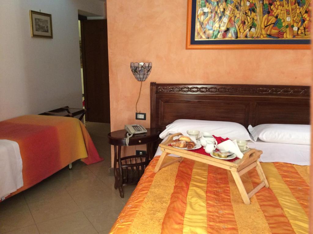 Albergo Verdi Palermo Rom bilde